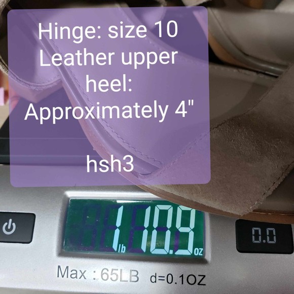 Hinge size 10M Gray Suede 4" Block Heeled Sandal - No Box - Picture 9 of 9